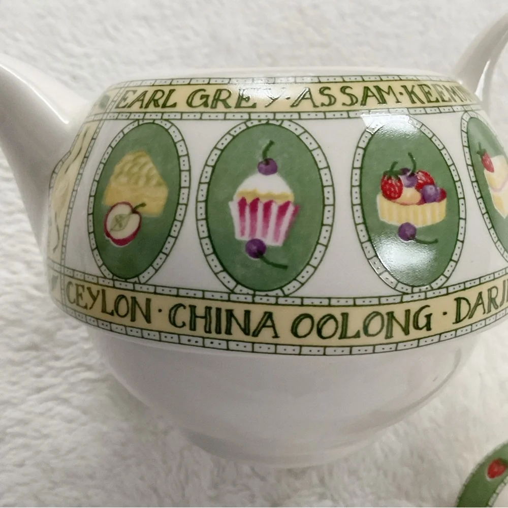 Arthur Wood England Small Teapot Earl Grey Assam Tea Motif Vintage